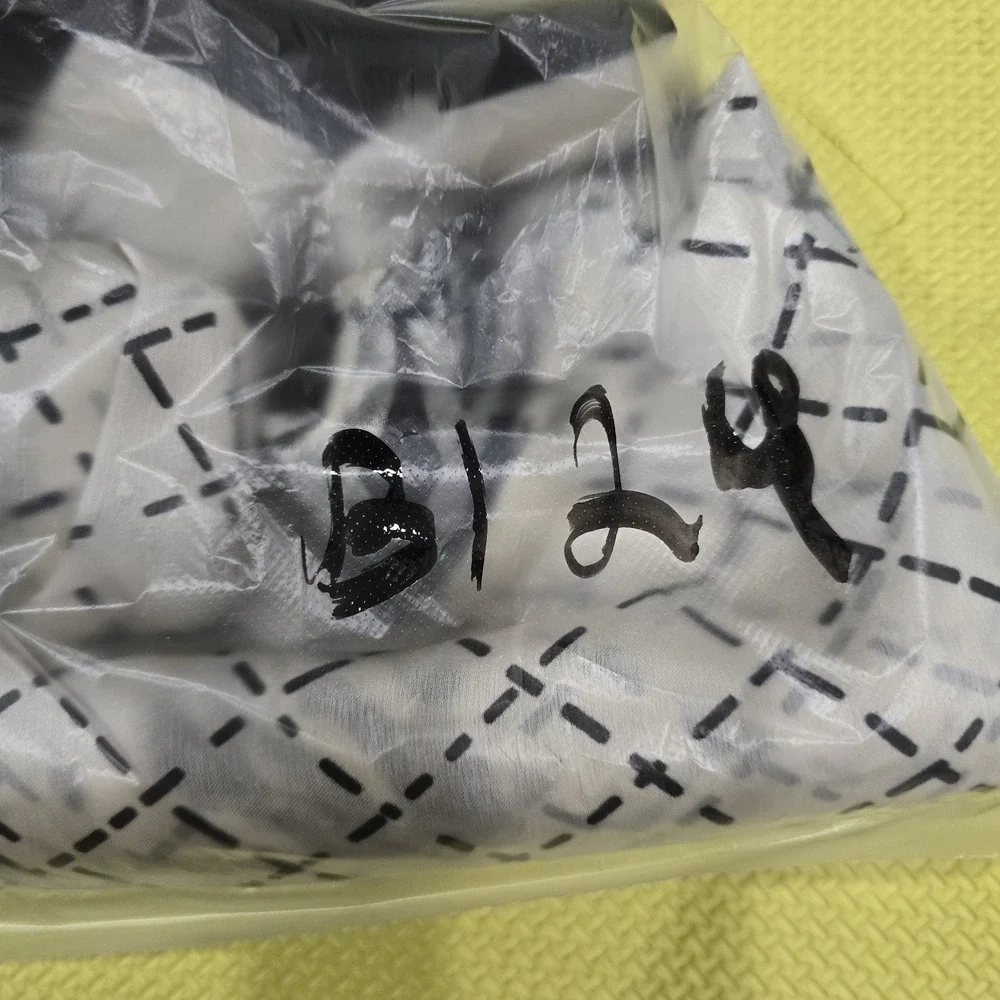 Luxury 100% Mulberry Silk Long‎ Scarf - Elegant Black & White Floral Camellia...